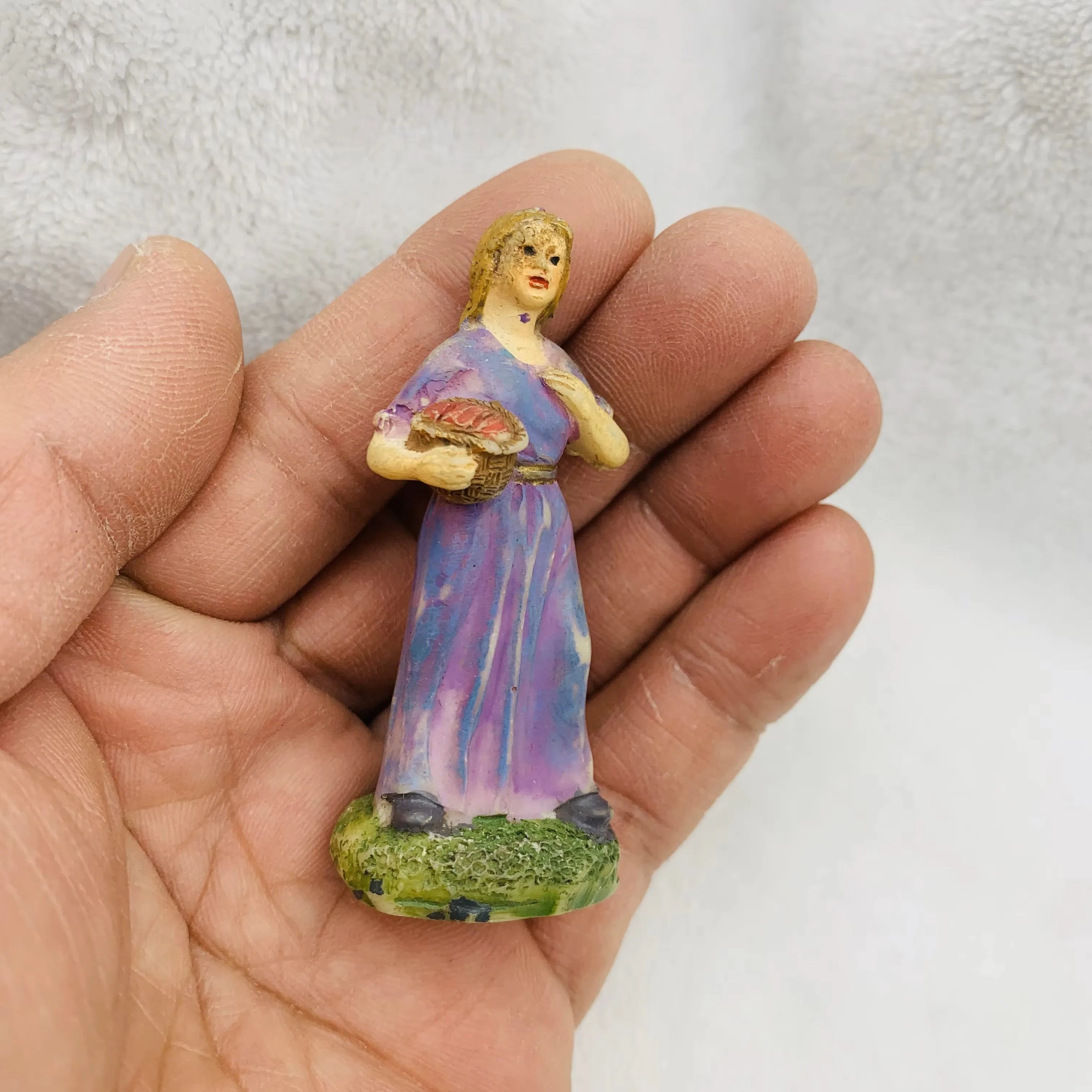 Miniature Doll for Gardening and Bonsai, Miniature Figures, Sand Table, DIY Decoration Articles, Handicraft  Desk Sculpture